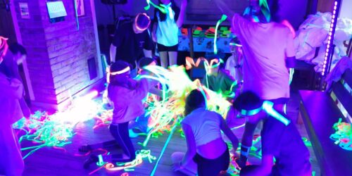 Neonowe zakończenie turnusu drugiego Neonowe zakończenie turnusu drugiego